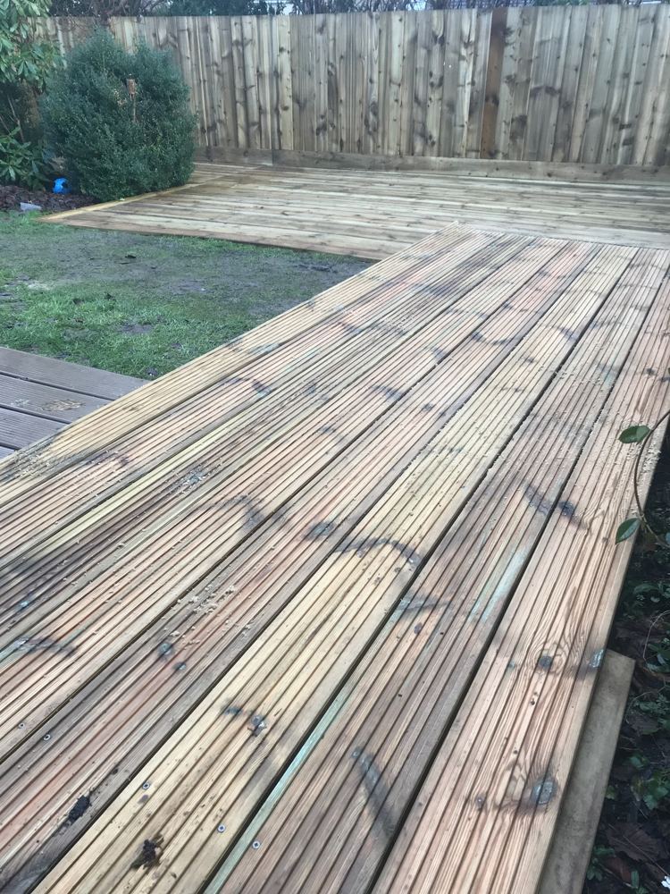 Job for Rachael: decking and fencing